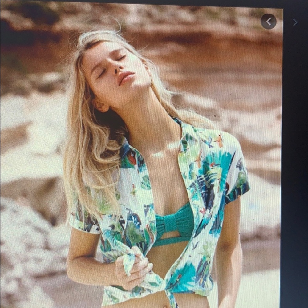 ISO Sezane Fosca Shirt size 36 or 38